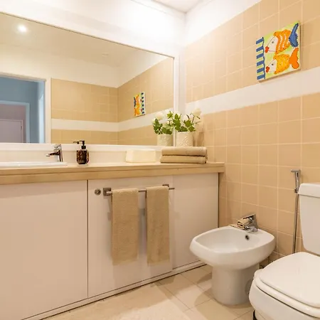 T3 Com Piscina Tenis Ginasio E Parq Infant Apartmán *