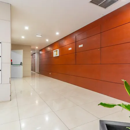 Apartmán T3 Com Piscina Tenis Ginasio E Parq Infant Lisboa