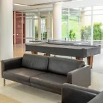 T3 Com Piscina Tenis Ginasio E Parq Infant Daire Lisboa