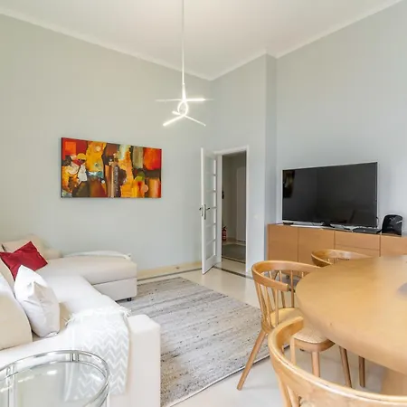 Apartment T3 Com Piscina Tenis Ginasio E Parq Infant *