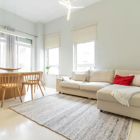 T3 Com Piscina Tenis Ginasio E Parq Infant Apartment *